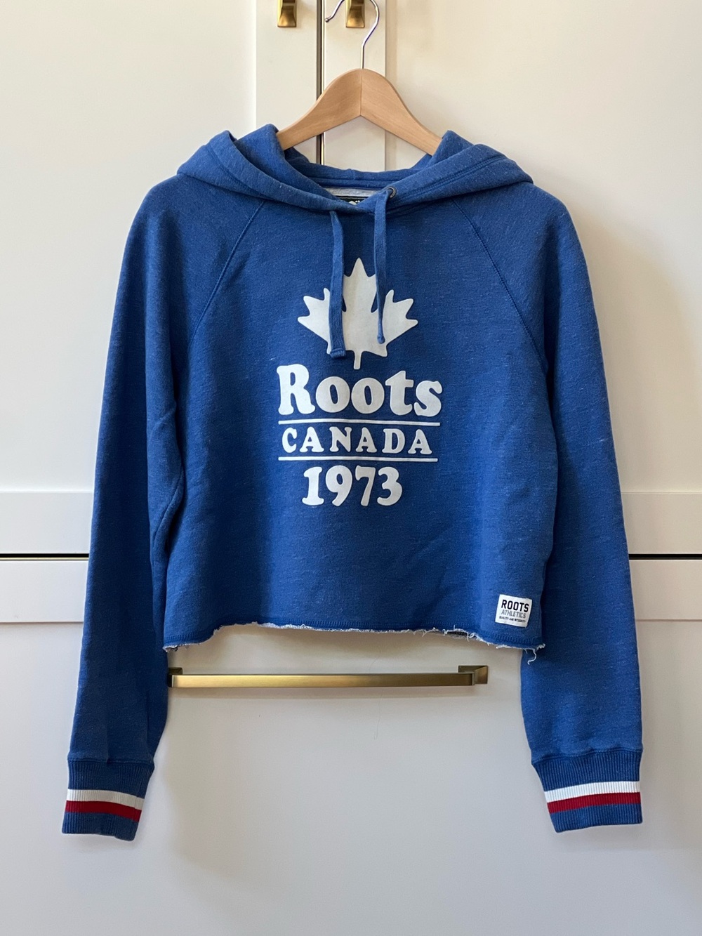 Roots Heather Blue boxy Hoodie Sweatshirt with White Logo and raw hem - Size S